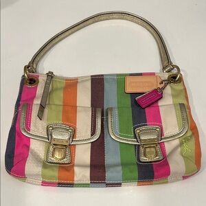 Coach Vintage Poppy Women's Shoulder Bag